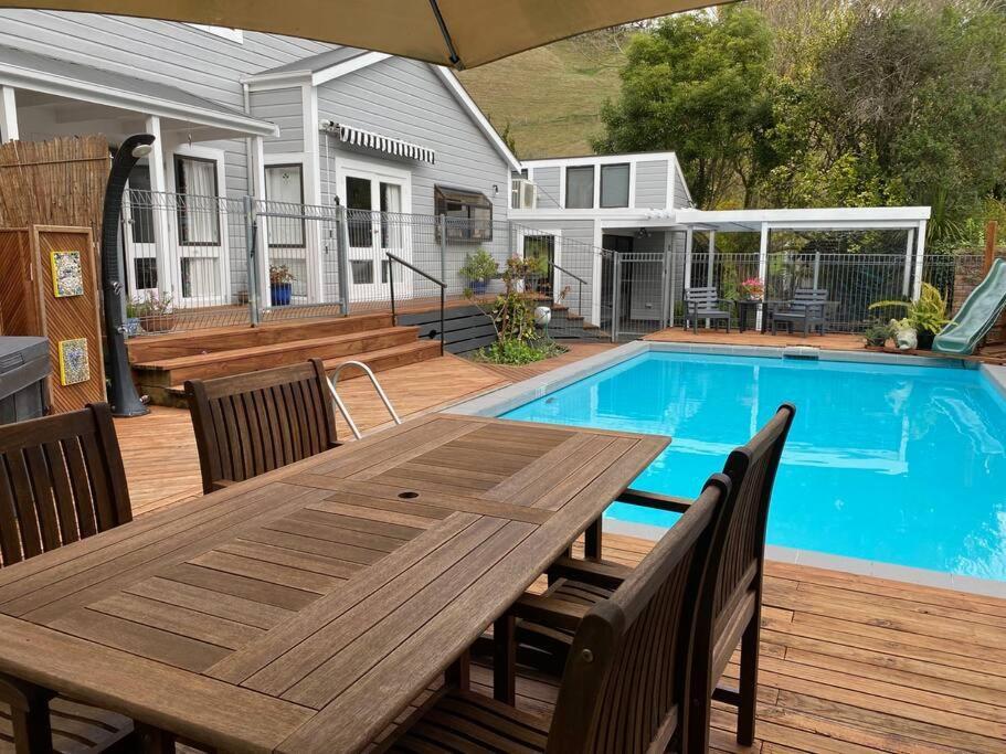 Superb Studio Retreat With Spa, Pool & Bbq Access Whanganui Exteriér fotografie