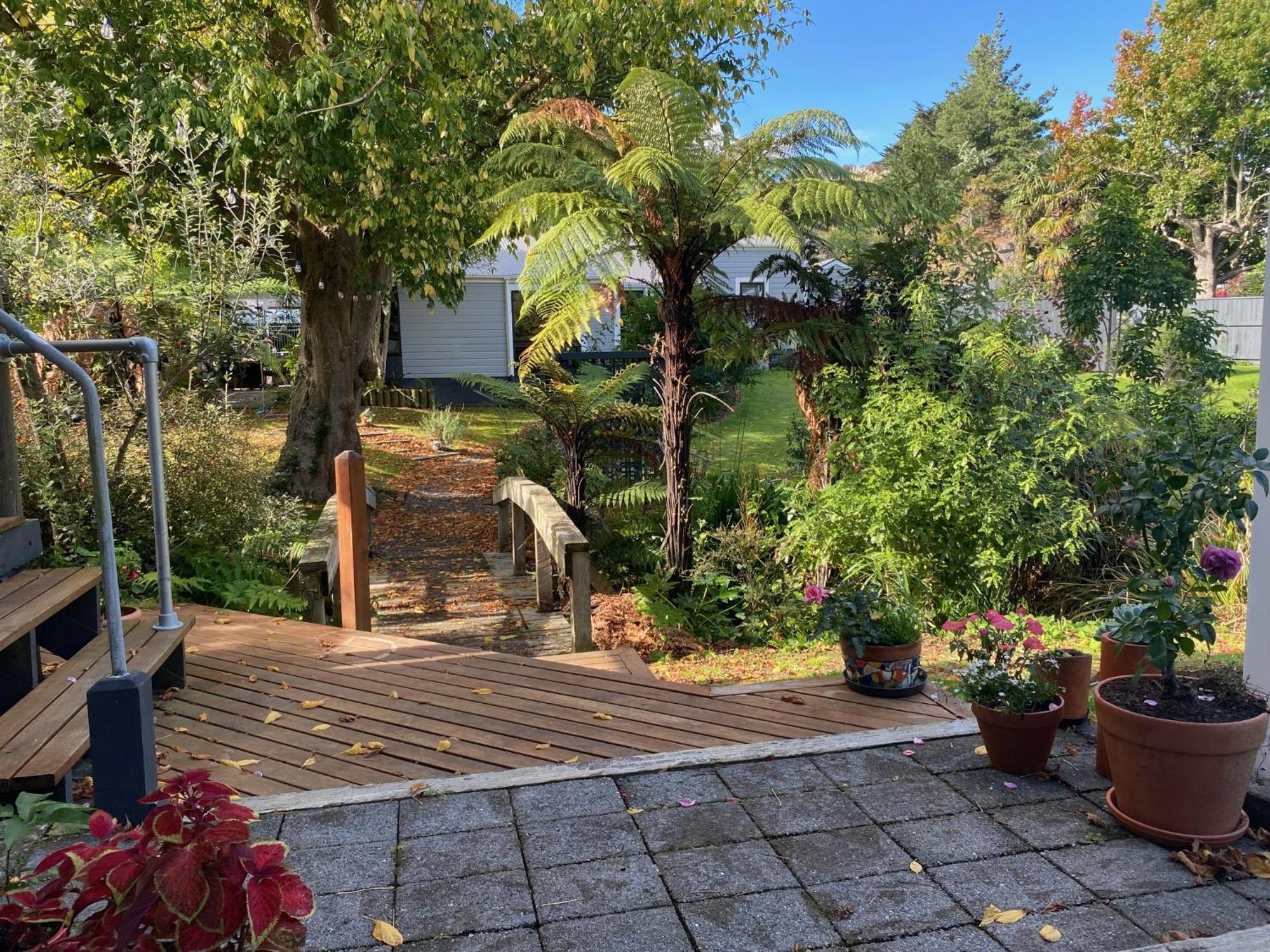 Superb Studio Retreat With Spa, Pool & Bbq Access Whanganui Exteriér fotografie